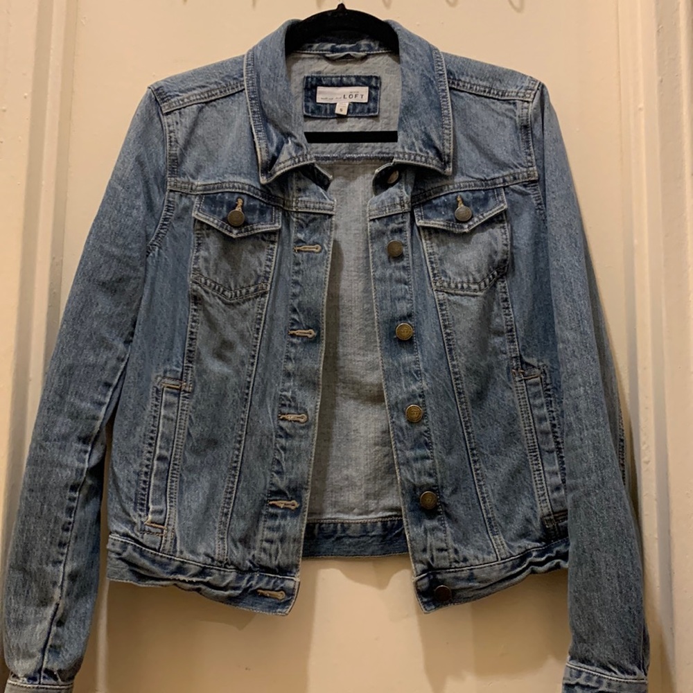 LOFT Denim Buttoned Jean Jacket, S